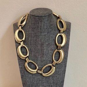 Gold Chainlink Necklace